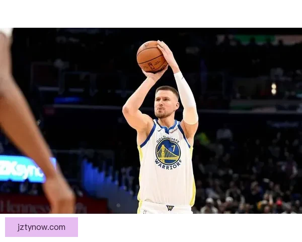 勇士失误25次惨败活塞 追梦无得分撞伤女球迷 波尔津吉斯仅得5分伤退